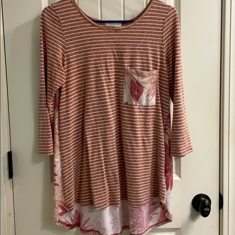 Sweet casual shirt for fall.